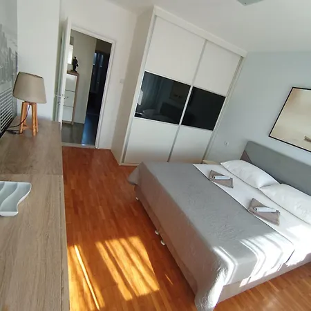 Marino - Sweet Comfort In City Center Appartement