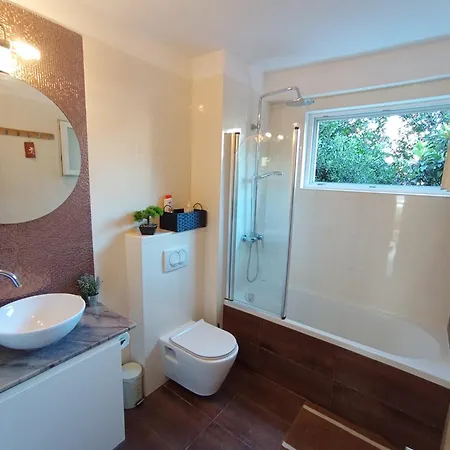 Marino - Sweet Comfort In City Center Appartement *
