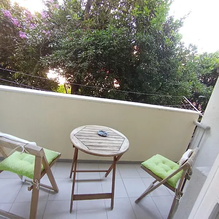 Marino - Sweet Comfort In City Center Appartement *